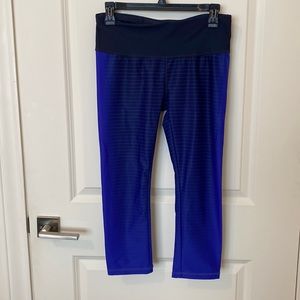 GapFit Cropped Patterned Tights